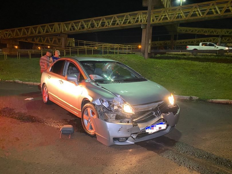 Colisão traseira entre carretas deixa uma pessoa ferida em Campina